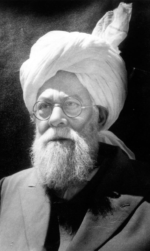 Hazrat-Mirza-Bashiruddin-Mahmud-Ahmad-rh-683x1024-1